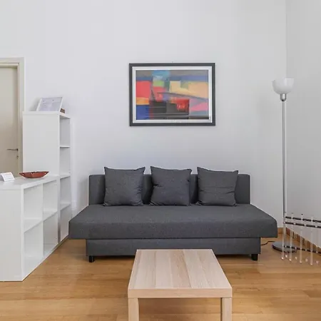 Italianway - Sarpi 10 B Milan